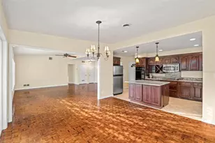 1806 Pepperidge Dr, Orlando, FL 32806 - Photo 8