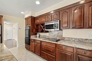 1806 Pepperidge Dr, Orlando, FL 32806 - Photo 12