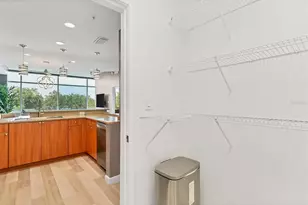 525 E Jackson St, Orlando, FL 32801 - Photo 18