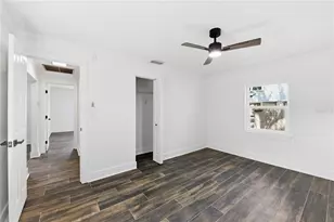 8301 Riverside Dr NE, Saint Petersburg, FL 33702 - Photo 26