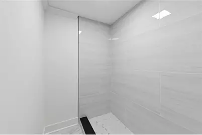 8301 Riverside Drive NE, Saint Petersburg, FL 33702 - Photo 32