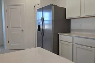 4822 Katrina Dr, Haines City, FL 33844 - Photo 6