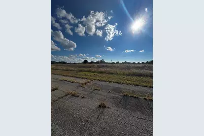 216 Leinster Place, Labelle, FL 33935 - Photo 8