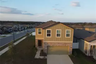 8599 Sportsman Loop, Groveland, FL 34736 - Photo 1