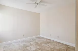 3210 Candle Ridge Dr, Orlando, FL 32822 - Photo 10