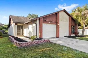 2796 Shadybranch Dr, Orlando, FL 32822 - Photo 2