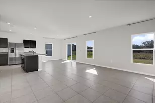 718 Eagle Landing Blvd, Winter Haven, FL 33880 - Photo 12