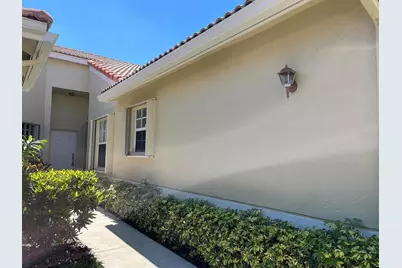 6070 Heliconia Road Road, Delray Beach, FL 33484 - Photo 2