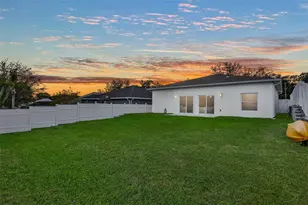 6474 Taylor Ct, New Port Richey, FL 34653 - Photo 10