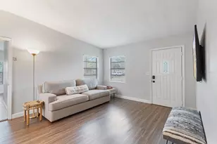 471 E 3rd St, Chuluota, FL 32766 - Photo 4