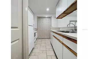 1008 Elmwood St, Orlando, FL 32801 - Photo 8