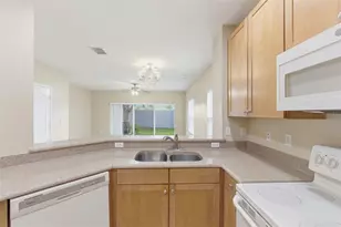 10702 Savannah Wood Dr Unit 105, Orlando, FL 32832 - Photo 14