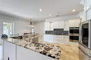 36755 Alaqua Ct, Eustis, FL 32736 - Photo 4