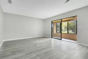 513 Fairways Ln, Ocala, FL 34472 - Photo 10