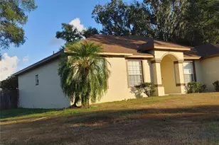 5398 Oxford Manor Cir, Lakeland, FL 33810 - Photo 2