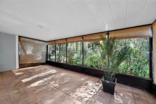 5812 Red Cedar Ln, Tampa, FL 33625 - Photo 32