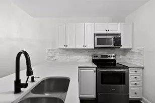 5812 Red Cedar Ln, Tampa, FL 33625 - Photo 14