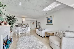 3630 Whitehall Dr, West Palm Beach, FL 33401 - Photo 14