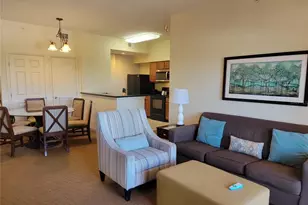 8101 Resort Village Dr, Orlando, FL 32821 - Photo 2