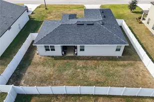 1664 Redfin Dr, Kissimmee, FL 34759 - Photo 10