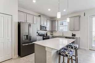 2933 Satire St, Kissimmee, FL 34746 - Photo 4