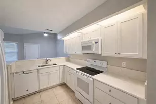 626 Red Oak Cir, Altamonte Springs, FL 32701 - Photo 14