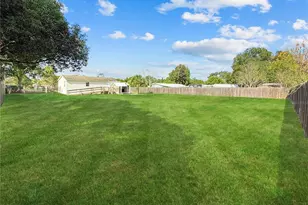 35620 Shelley Dr, Leesburg, FL 34788 - Photo 10