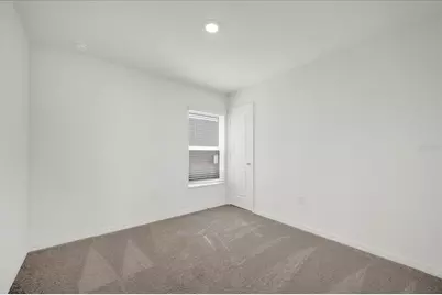 8633 Caribbean Pine Way, Lakeland, FL 33809 - Photo 10