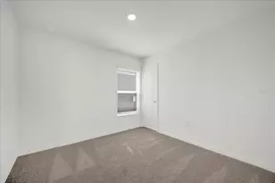 8633 Caribbean Pne Wy, Lakeland, FL 33809 - Photo 10