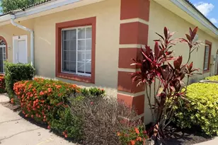 361 Port Pleasant Dr, Kissimmee, FL 34759 - Photo 2