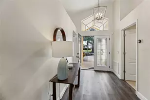 2337 Runyon Ct, Orlando, FL 32837 - Photo 4