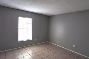 4431 Centennial Dr, Orlando, FL 32808 - Photo 14