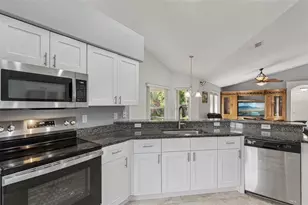 2631 Cedaridge Cir, Clermont, FL 34711 - Photo 14