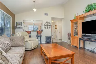 150 Edgewater Cir, Sanford, FL 32773 - Photo 6