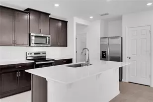 16362 Bird of Paradise Ave, Clermont, FL 34714 - Photo 4