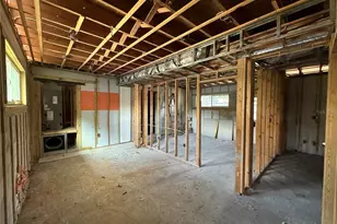 1015 S Palm Ave, Orlando, FL 32804 - Photo 12