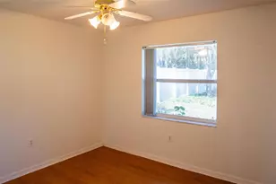 11315 Lake Dr, Leesburg, FL 34788 - Photo 12