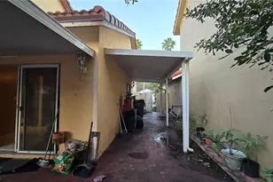 6174 NW 183rd Ln, Hialeah, FL 33015 - Photo 14