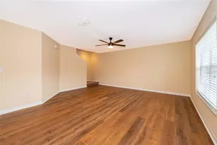 391 Carina Cir, Sanford, FL 32773 - Photo 10