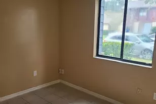 6830 Magnolia Pointe Cir, Orlando, FL 32810 - Photo 20