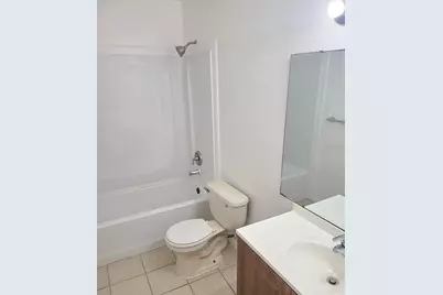 6830 Magnolia Pointe Circle, Orlando, FL 32810 - Photo 2