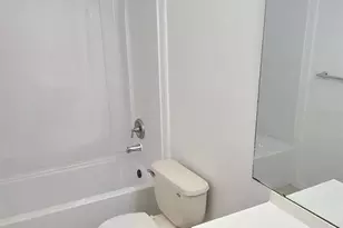 6830 Magnolia Pointe Cir, Orlando, FL 32810 - Photo 2