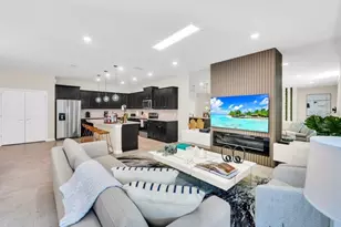 3629 Lily Ln, Davenport, FL 33897 - Photo 12