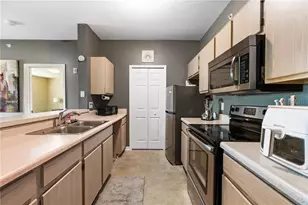 5475 Vineland Rd, Orlando, FL 32811 - Photo 6