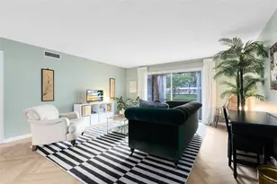 4270 Lake Underhill Rd, Orlando, FL 32803 - Photo 2