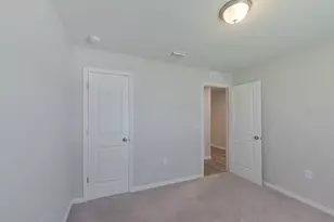 826 Wilmington Pkwy, Cape Coral, FL 33993 - Photo 10