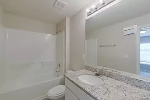 826 Wilmington Pkwy, Cape Coral, FL 33993 - Photo 16