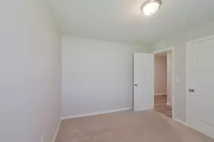 826 Wilmington Pkwy, Cape Coral, FL 33993 - Photo 12