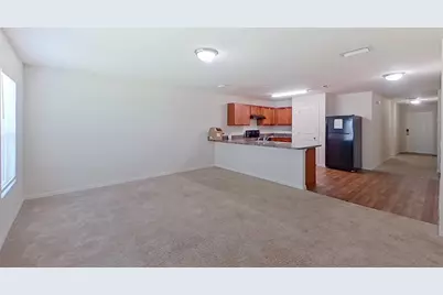 2920 NE 2nd Avenue, Cape Coral, FL 33909 - Photo 2