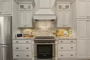 1804 Maple Leaf Dr, Windermere, FL 34786 - Photo 10